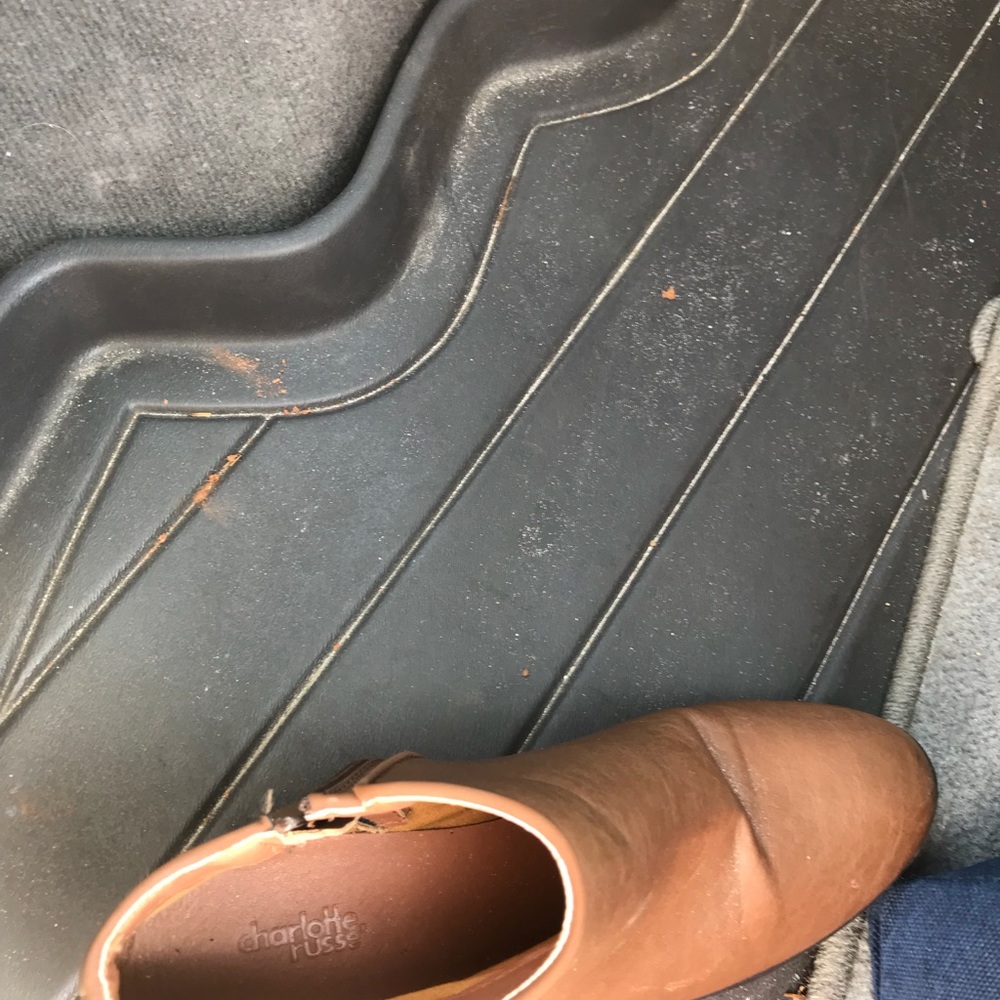 Boots - Picture 3 of 3